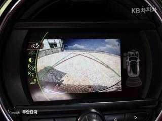 2017 MINI COOPER CLUBMAN D 2.0 일반형(09~) - 10