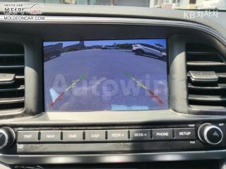 2019 HYUNDAI AVANTE AD ELANTRA 1.6 GDI STYLE - 12