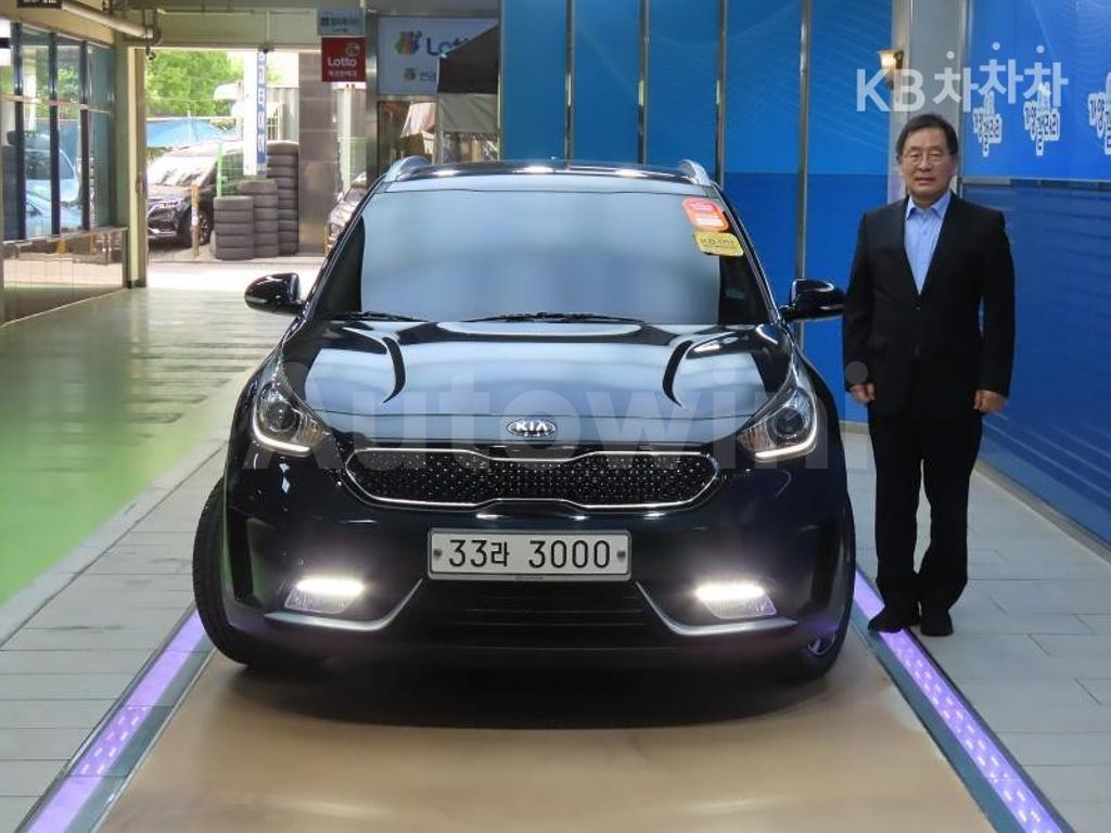 2018 KIA NIRO 1.6 PRESTIGE - 3