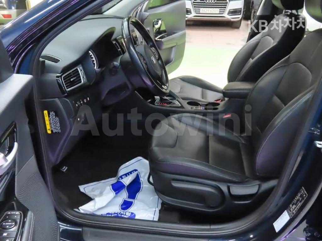 2018 KIA NIRO 1.6 PRESTIGE - 10