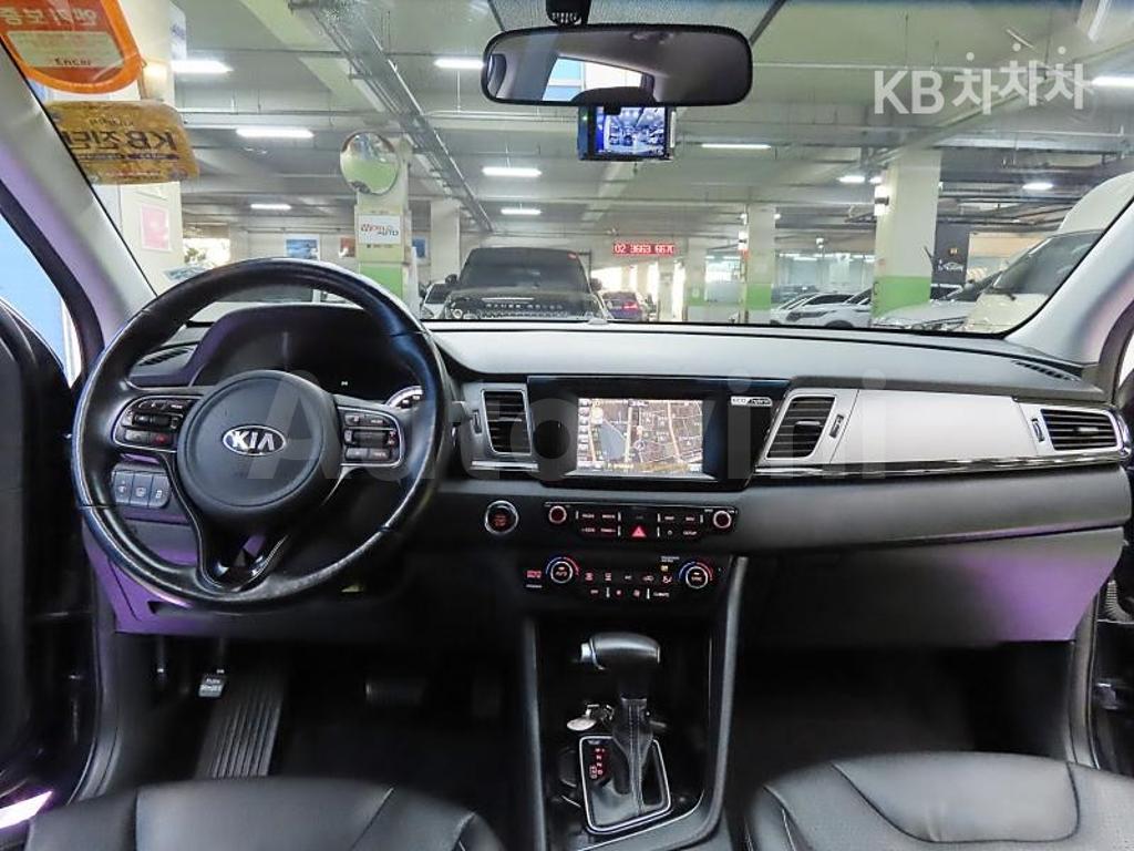 2018 KIA NIRO 1.6 PRESTIGE - 14