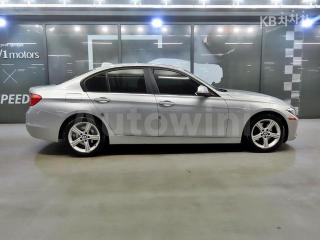 WBA3D3103CF238487 2012 BMW 3 SERIES 320D F30(12~)-2