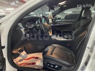 2017 BMW  5SERIES G30  520D M SPORT PLUS - 7