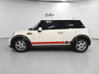 WMWSU3101CT205548 2012 MINI COOPER 1.6 SE-1