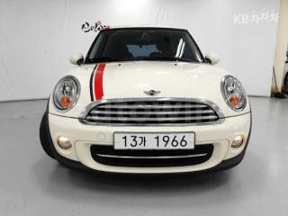 WMWSU3101CT205548 2012 MINI COOPER 1.6 SE-3