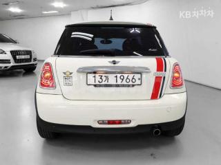 WMWSU3101CT205548 2012 MINI COOPER 1.6 SE-4