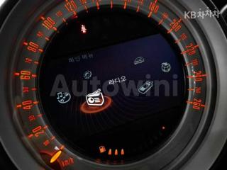 2012 MINI COOPER 1.6 SE - 11