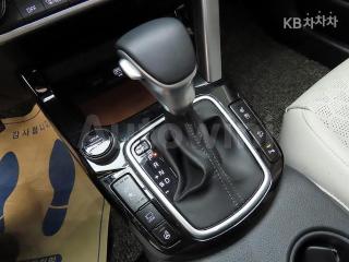 2021 KIA SELTOS 1.6 DIESEL 2WD SIGNATURE - 10