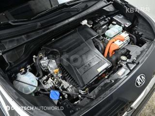 KNACB81CGLA309083 2020 KIA  NIRO 1.6 HEV PRESTIGE-5