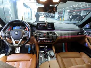 2017 BMW  5SERIES G30  530I XDRIVE M SPORT PLUS - 12