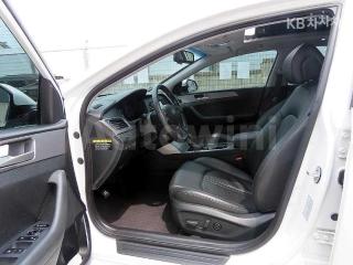 KMHE341DBGA221043 2016 HYUNDAI LF SONATA LPI MORDERN 장애인용-4