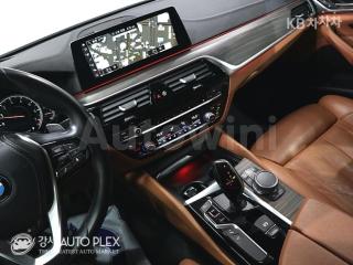 2017 BMW  5SERIES G30  530I XDRIVE M SPORT PLUS - 11