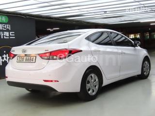KMHDG41DBGU512471 2016 HYUNDAI  AVANTE ELANTRA 1.6 GDI STYLE BASIC-3