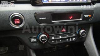 2017 KIA NIRO 1.6 PRESTIGE - 10