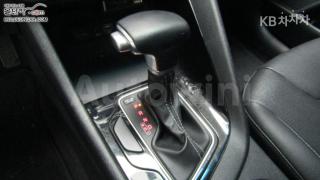 2017 KIA NIRO 1.6 PRESTIGE - 12