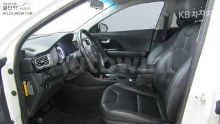 2017 KIA NIRO 1.6 PRESTIGE - 13