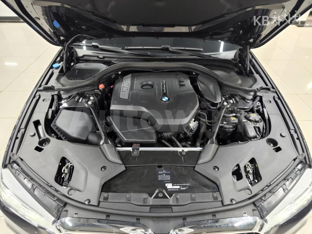 2017 BMW  5SERIES G30  530I XDRIVE M SPORT - 20