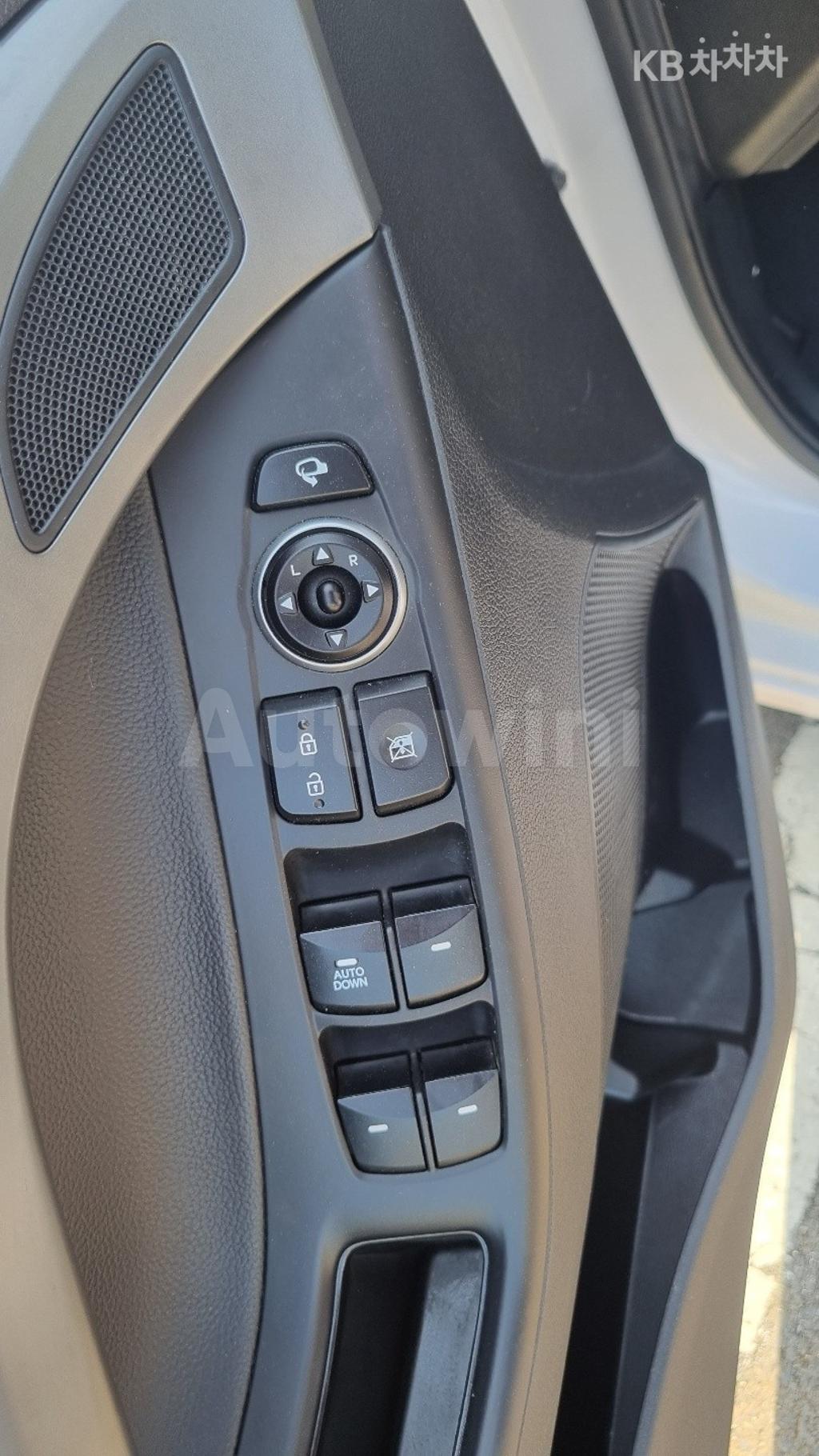2016 HYUNDAI  AVANTE ELANTRA 1.6 GDI SMART BASIC - 13