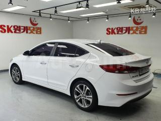 KMHD841DBGU034772 2016 HYUNDAI  AVANTE ELANTRA 1.6 GDI MORDERN SPECIAL-5