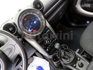 2015 MINI COOPER COUNTRYMAN D 2.0 - 11