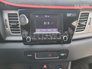 2017 KIA NIRO 1.6 LUXURY - 12