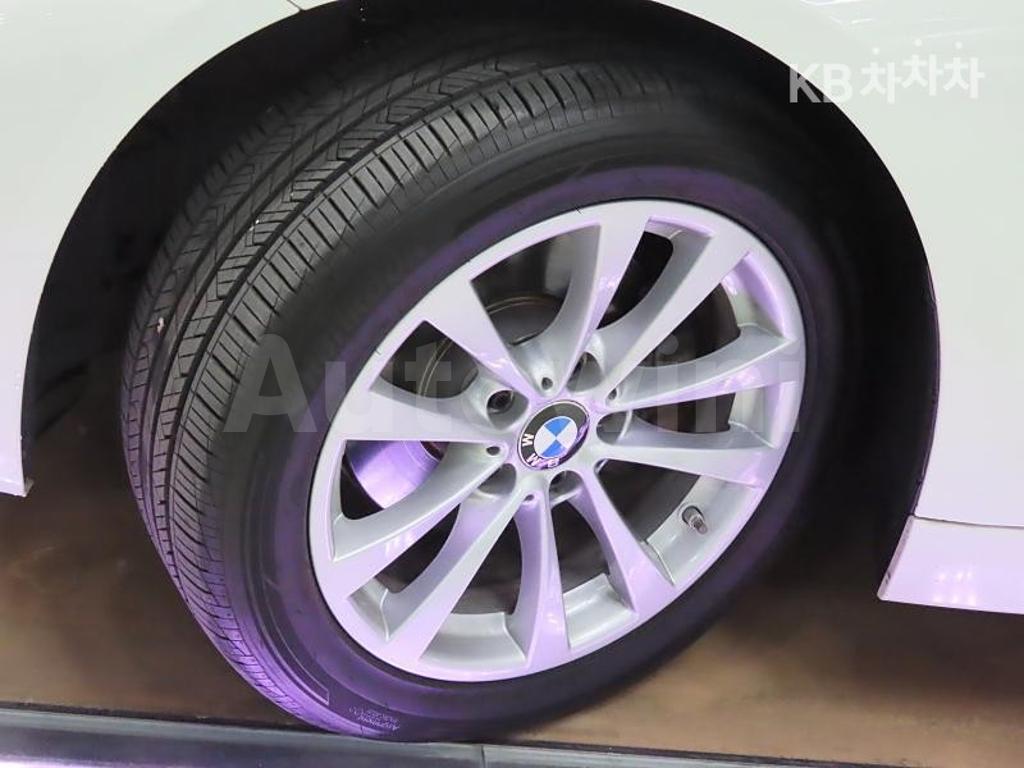 WBA8C5100JA076140 2018 BMW 3 SERIES 320D F30(12~)-5