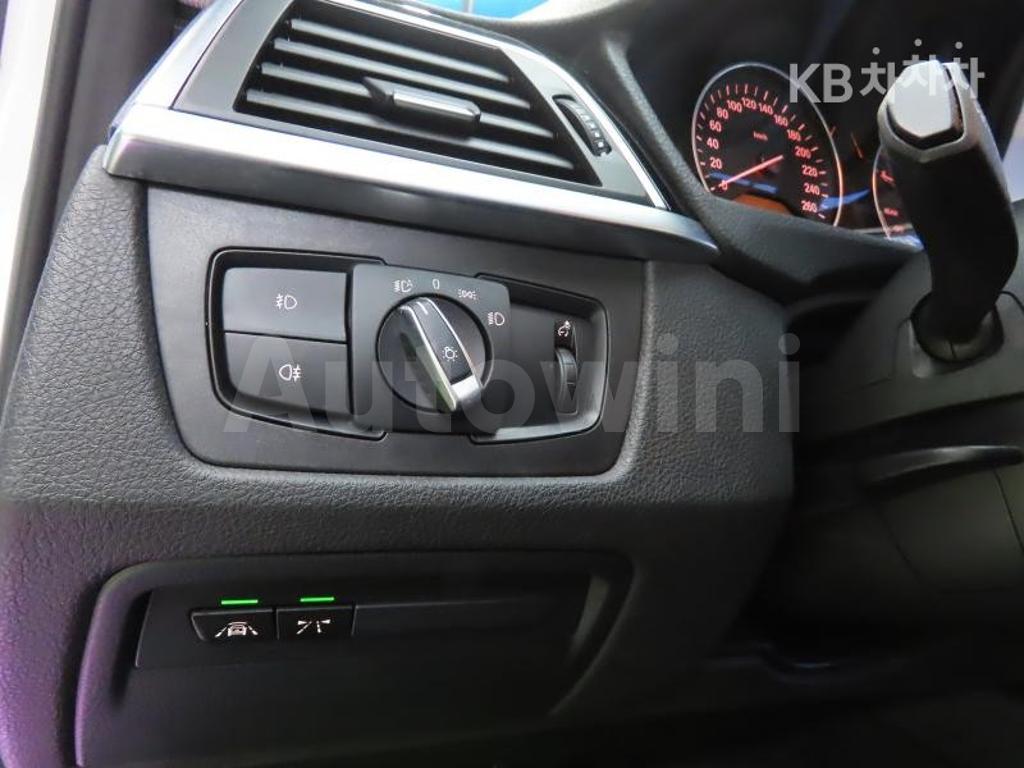 2018 BMW 3 SERIES 320D F30(12~) - 16