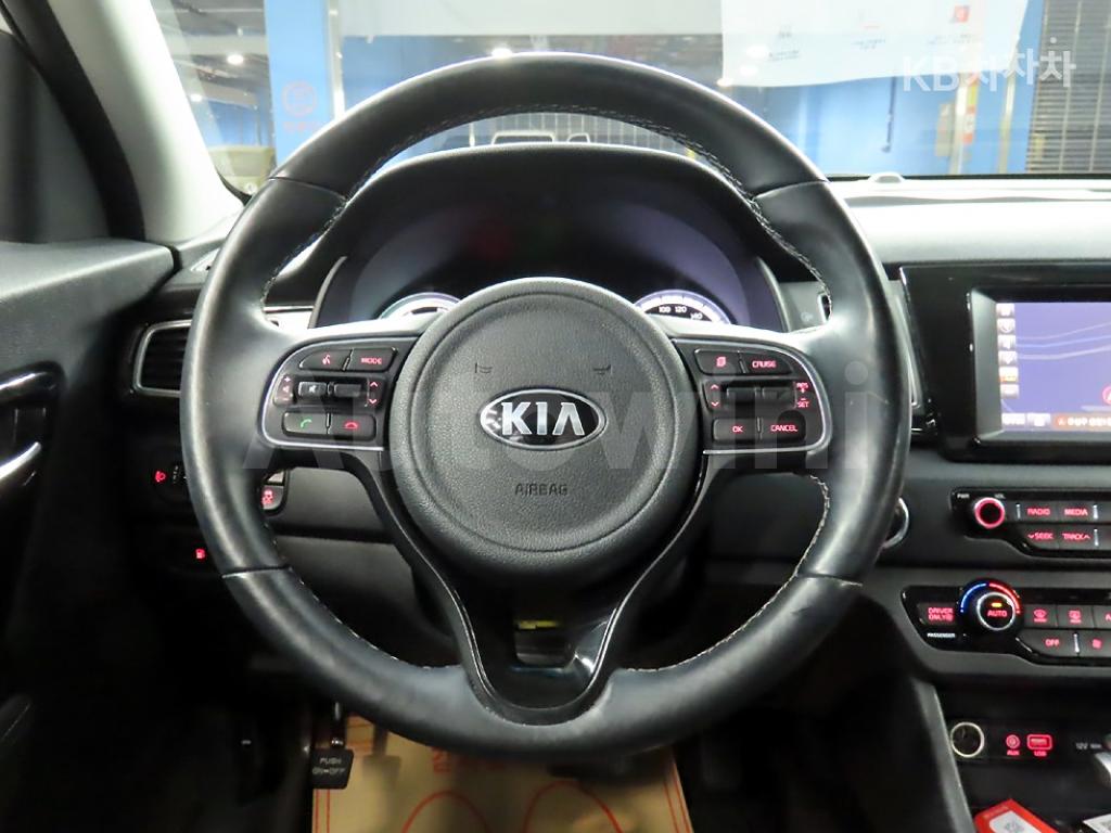 2018 KIA NIRO 1.6 PRESTIGE - 7