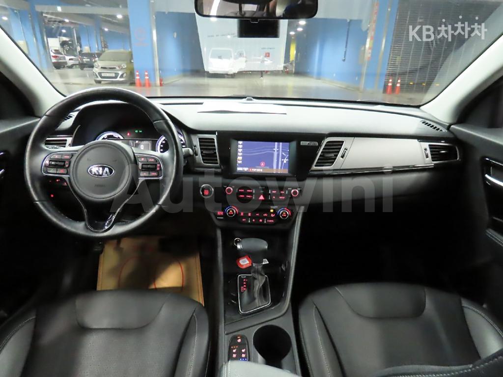 2018 KIA NIRO 1.6 PRESTIGE - 10