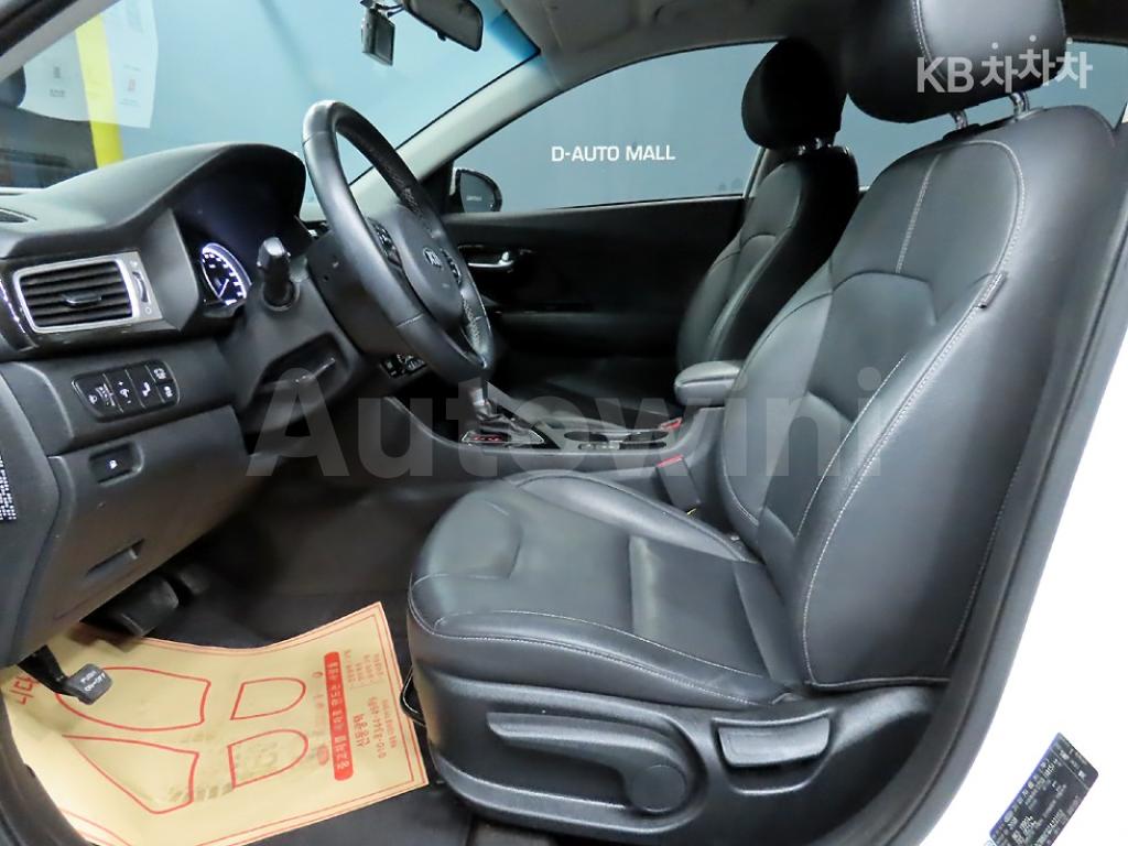 2018 KIA NIRO 1.6 PRESTIGE - 12
