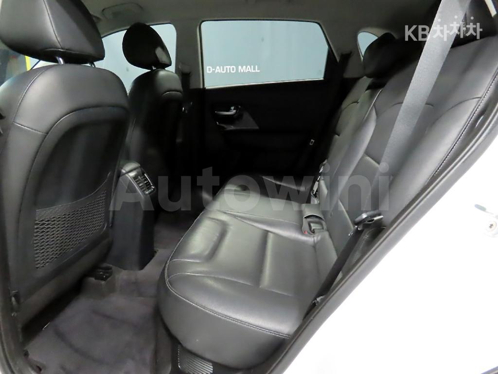 2018 KIA NIRO 1.6 PRESTIGE - 13