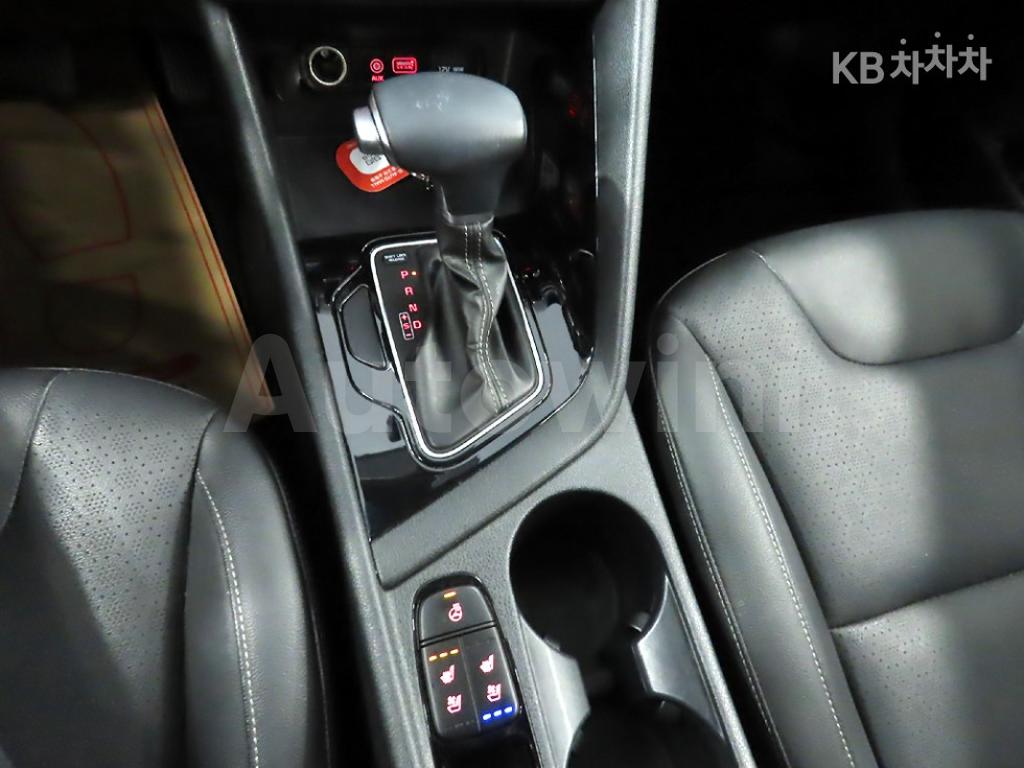 2018 KIA NIRO 1.6 PRESTIGE - 15