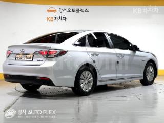 KMHE2411BHA054712 2017 HYUNDAI LF SONATA HYBRID 2.0 HEV SMART-2