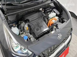 KNACE81CGLA313886 2020 KIA  NIRO 1.6 HEV NOBLESSE SPECIAL-5