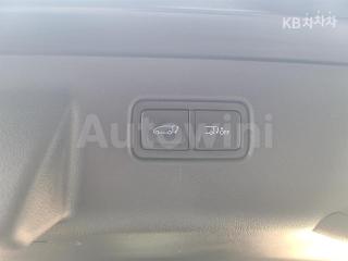 2022 HYUNDAI STARIA 2.2 투어러 9 AWD MORDERN - 7