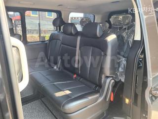 2022 HYUNDAI STARIA 2.2 투어러 9 AWD MORDERN - 9