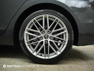 KMTG341ADLU062870 2020 GENESIS G70 2.0T AWD ADVANCED-4