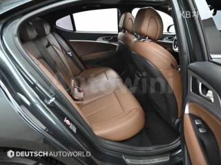 2020 GENESIS G70 2.0T AWD ADVANCED - 12