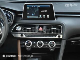 2020 GENESIS G70 2.0T AWD ADVANCED - 14