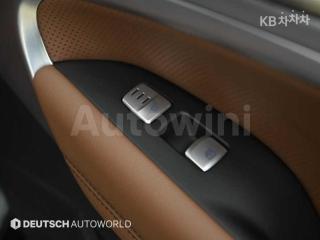 2020 GENESIS G70 2.0T AWD ADVANCED - 16