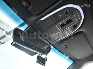 2020 GENESIS G70 2.0T AWD ADVANCED - 18