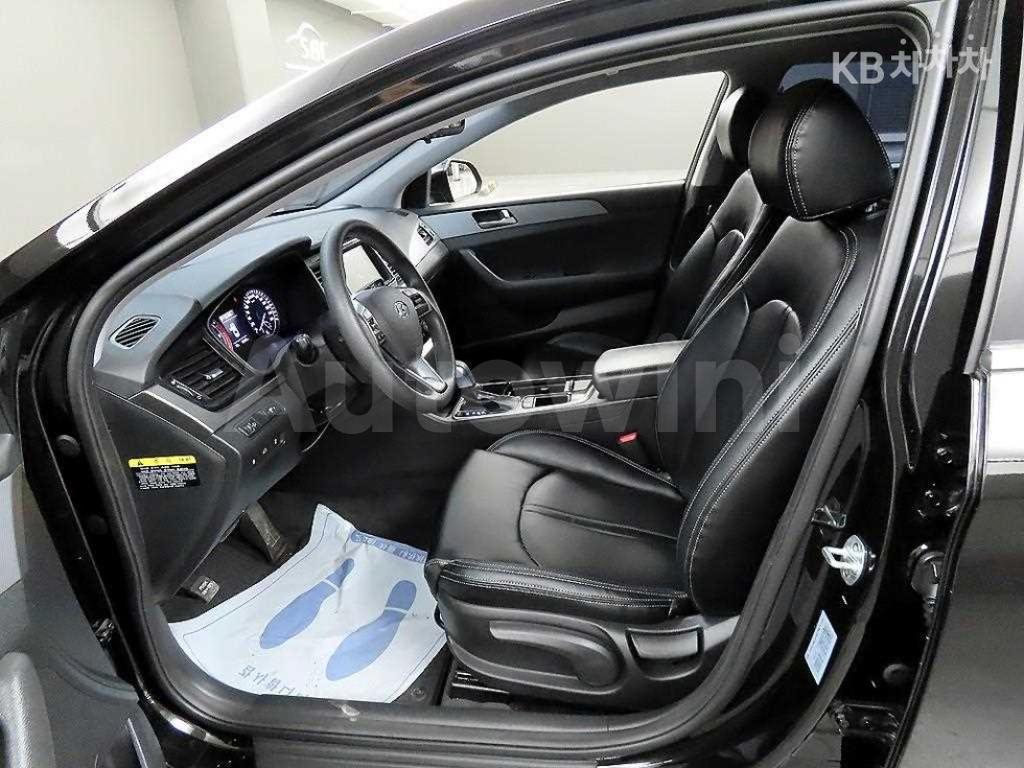 KMHE241AGJA462585 2018 HYUNDAI SONATA RISE 1.7 DIESEL STYLE-4