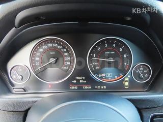 WBA8A9107JAE91164 2018 BMW 3 SERIES 320I SEDAN F30(13~)-5