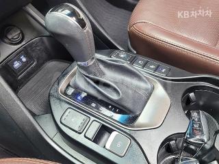 2018 HYUNDAI  MAXCRUZ DIESEL(E-VGT)R2.2 4WD 파이니스트 EDITION 6 SEATS - 10