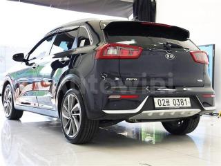 KNACB81CGHA029135 2017 KIA NIRO 1.6 PRESTIGE-2
