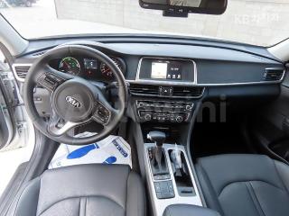 2018 KIA K5 HYBRID 2ND GEN OPTIMA 2.0 NOBLESSE - 9