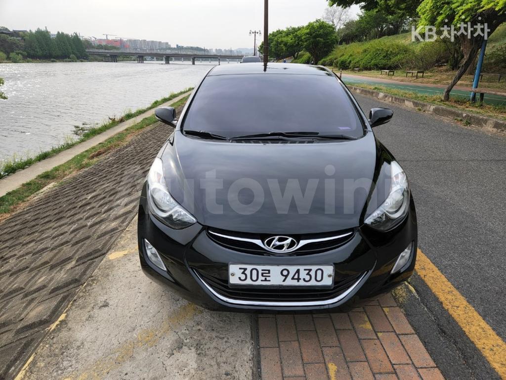 KMHDG41DBEU902119 2014 HYUNDAI AVANTE MD ELANTRA M16 GDI 에비뉴-1