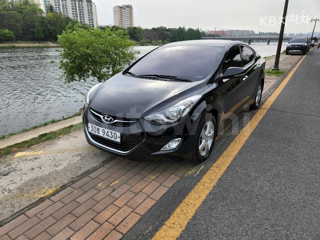 KMHDG41DBEU902119 2014 HYUNDAI AVANTE MD ELANTRA M16 GDI 에비뉴-0