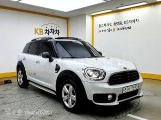 WMWYT9104J3D75189 2018 MINI COOPER COUNTRYMAN D 2.0-1