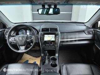 2016 TOYOTA CAMRY HYBRID - 7